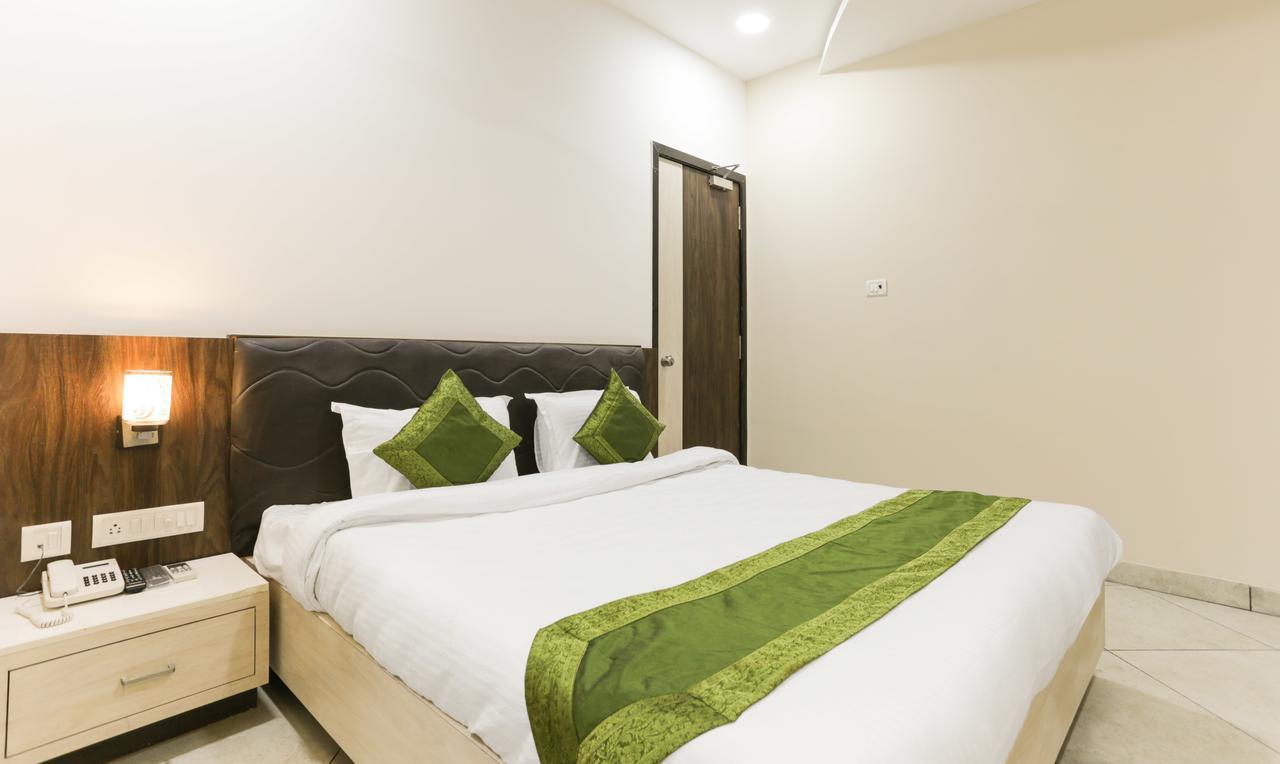Hotel Treebo Trend Grace Residency Chennai Esterno foto